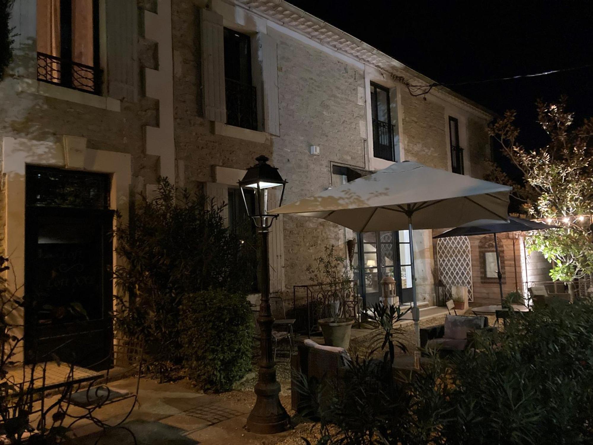 Les Lofts LʼIsle-sur-la-Sorgue Exterior foto
